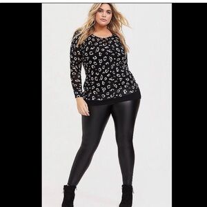 Torrid Pleather Pants/Leggings Sz 0